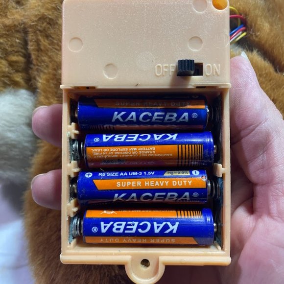 Vintage Plush Green Trading Sonic Snoring Rabbit Bunny Eyes Open Close Works - Picture 11 of 14